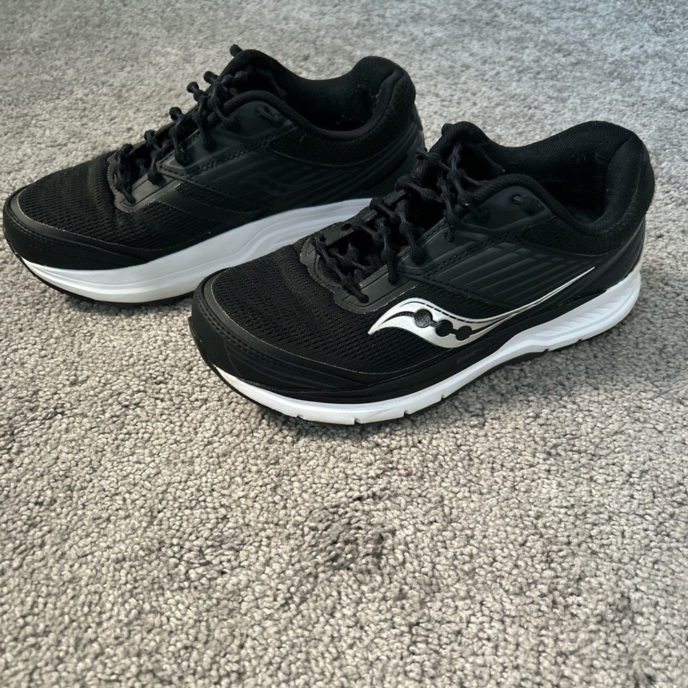 Saucony Echelon 8 Running Shoe